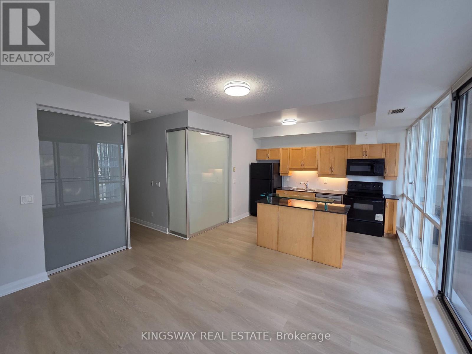 1605 - 220 Victoria Street, Toronto, Ontario  M5B 2R6 - Photo 11 - C12575364