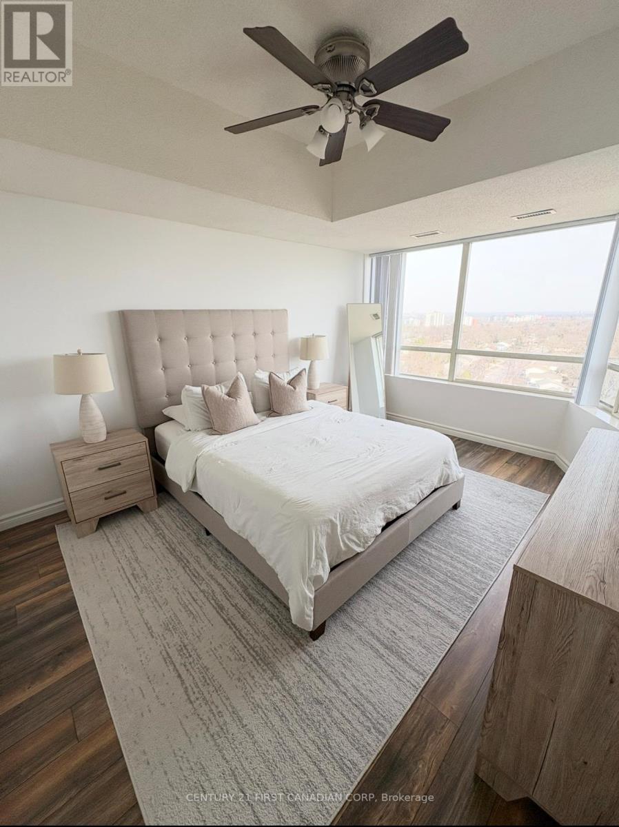 1206 - 744 Wonderland Road S, London South, Ontario  N6K 4K3 - Photo 8 - X12575474