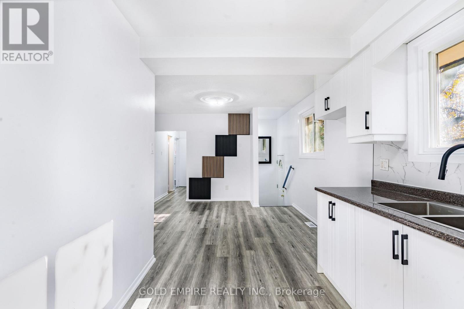 32 Empire Street, London East, Ontario N5Y 1G7 - Photo 12 - X12575592