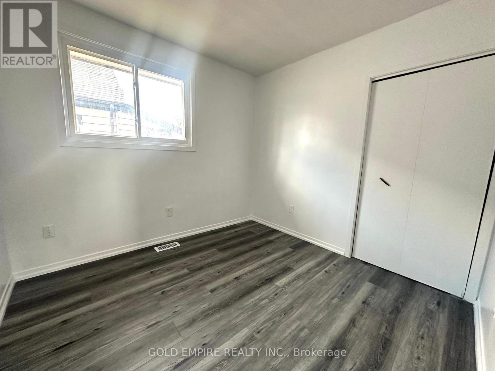 32 Empire Street, London East, Ontario N5Y 1G7 - Photo 17 - X12575592