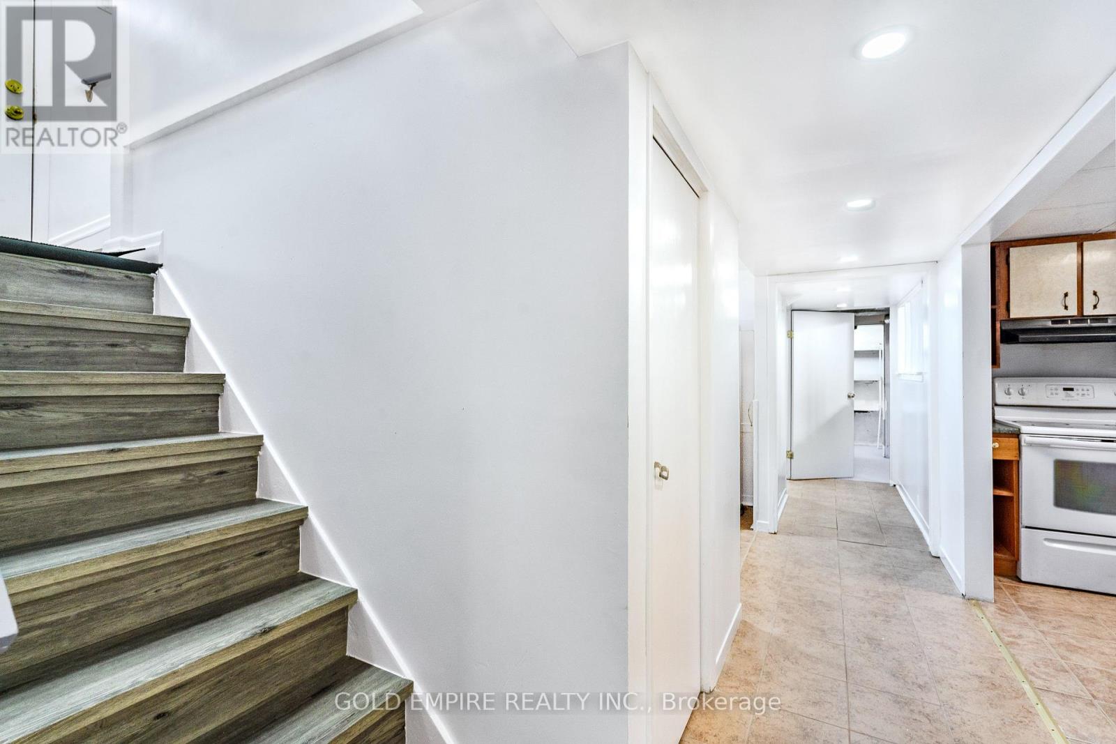 32 Empire Street, London East, Ontario N5Y 1G7 - Photo 26 - X12575592