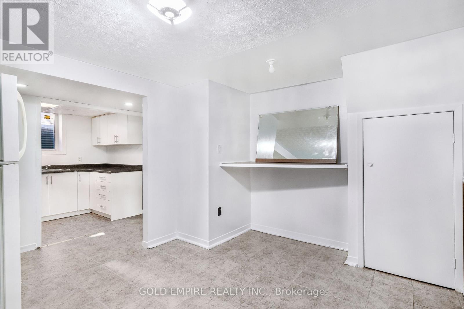 32 Empire Street, London East, Ontario N5Y 1G7 - Photo 30 - X12575592