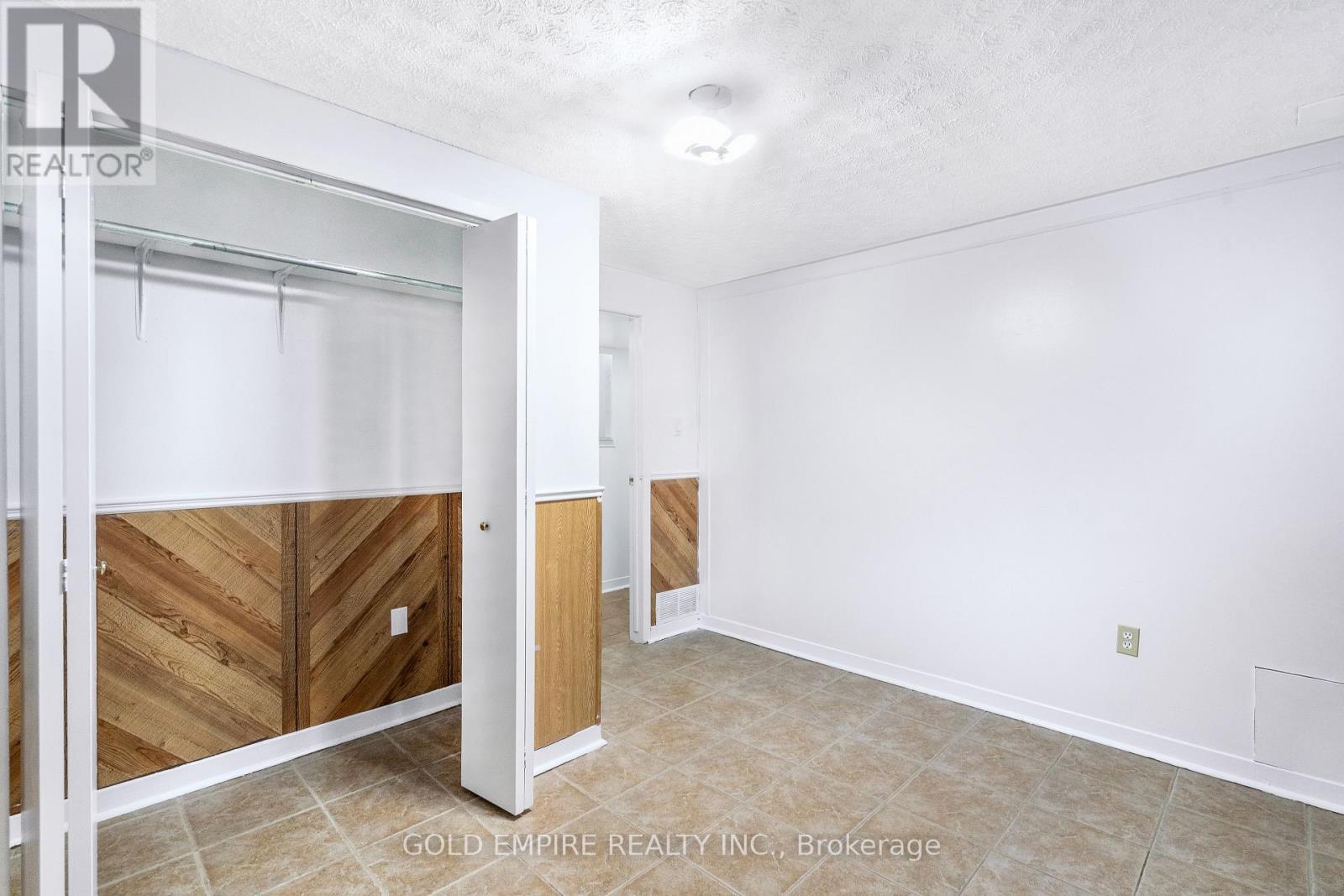 32 Empire Street, London East, Ontario N5Y 1G7 - Photo 39 - X12575592