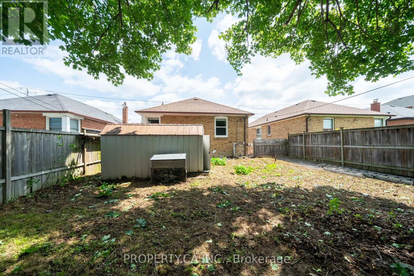 1592 Pharmacy Avenue, Toronto, Ontario  M1R 2K7 - Photo 15 - E12575374