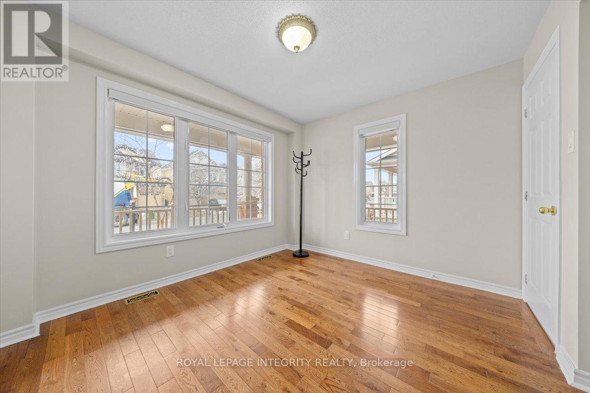 578 Sunlit Circle, Ottawa, Ontario  K4A 0V4 - Photo 5 - X12575424