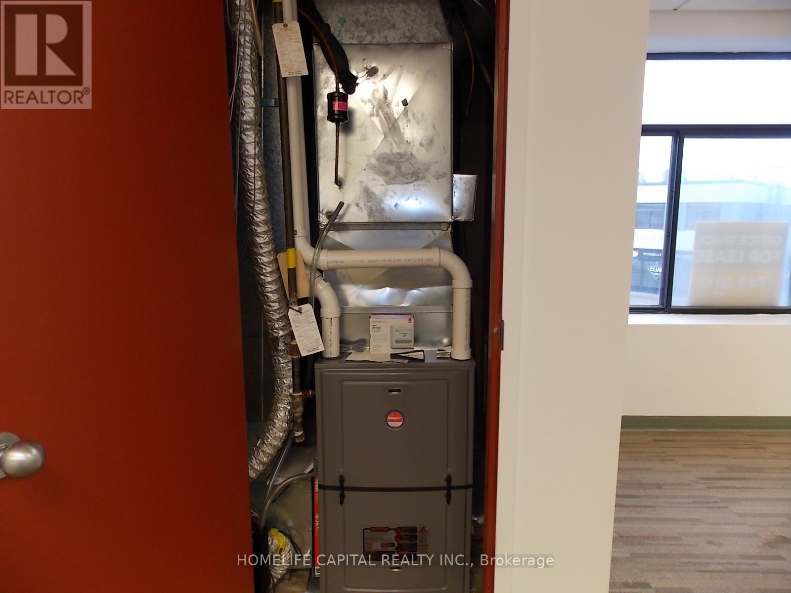 E1 - Upper Level - 2212 Gladwin Crescent, Ottawa, Ontario  K1B 5N1 - Photo 11 - X12575440