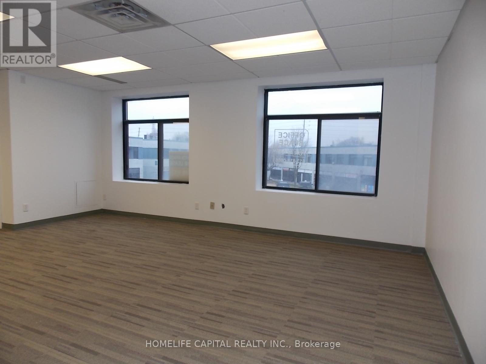 E1 - Upper Level - 2212 Gladwin Crescent, Ottawa, Ontario  K1B 5N1 - Photo 3 - X12575440