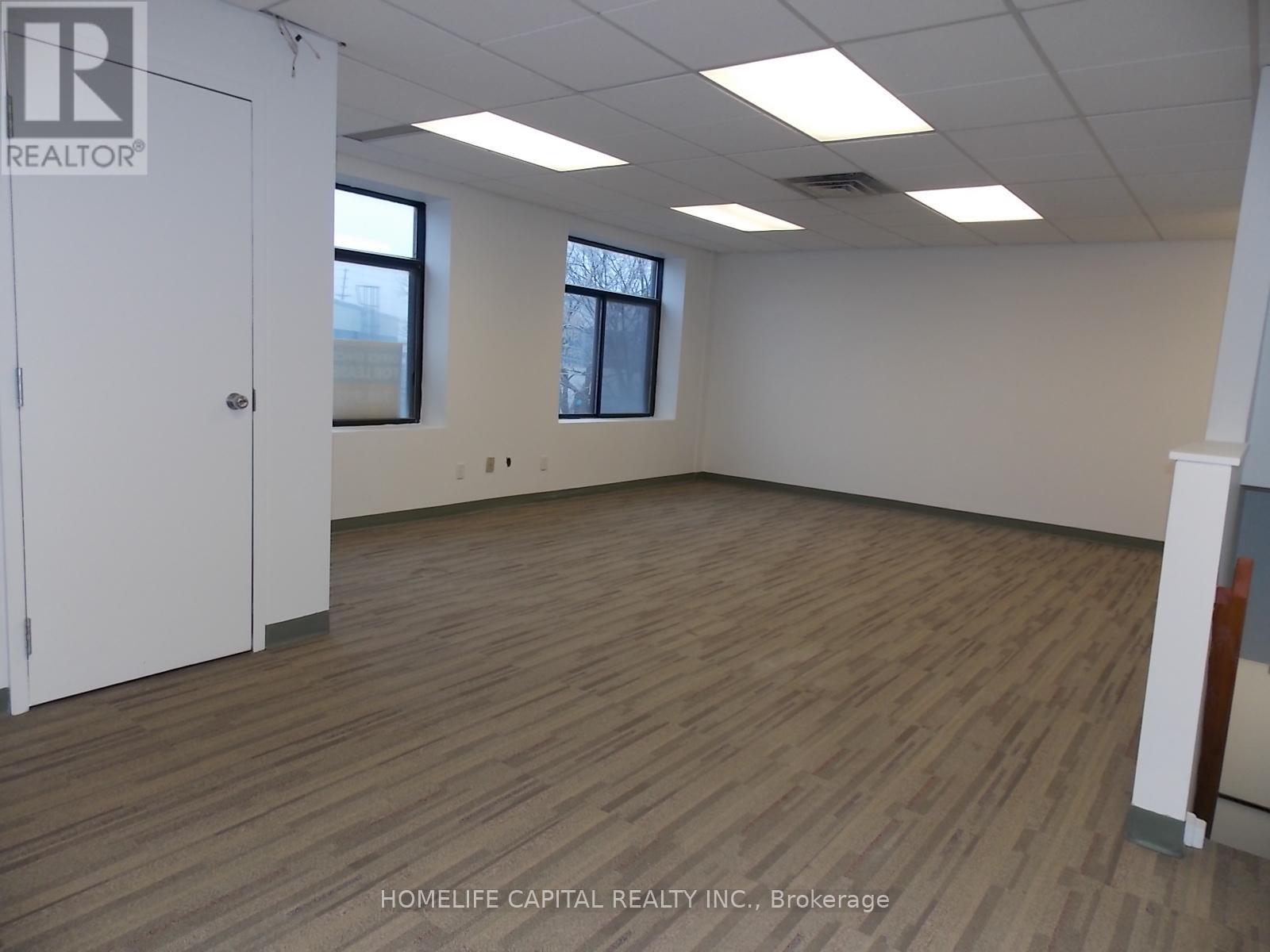 E1 - Upper Level - 2212 Gladwin Crescent, Ottawa, Ontario  K1B 5N1 - Photo 6 - X12575440