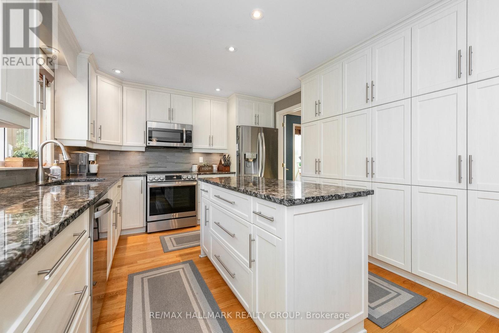 35 St Remy Drive, Ottawa, Ontario  K2J 1H5 - Photo 15 - X12575606