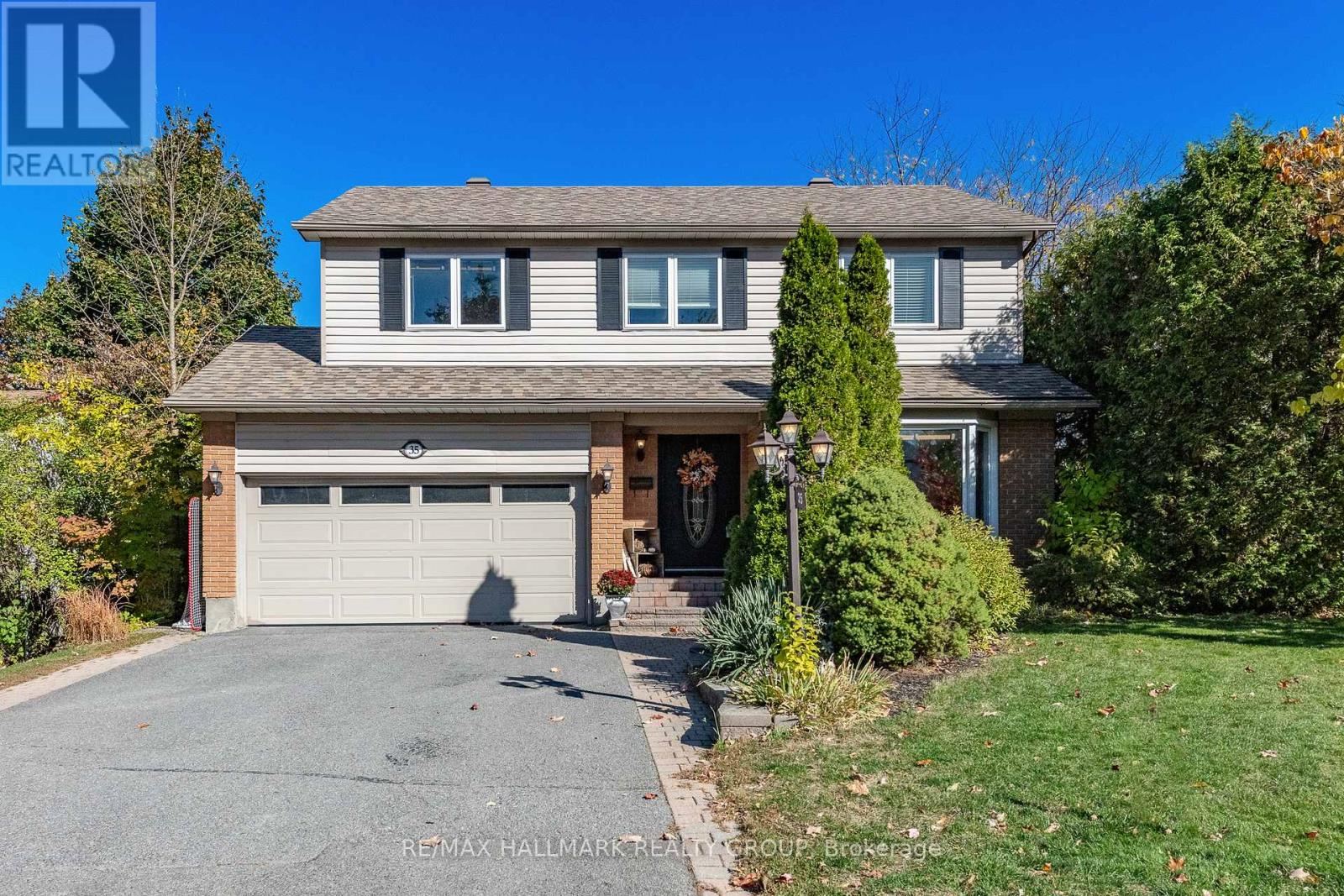 35 St Remy Drive, Ottawa, Ontario  K2J 1H5 - Photo 2 - X12575606