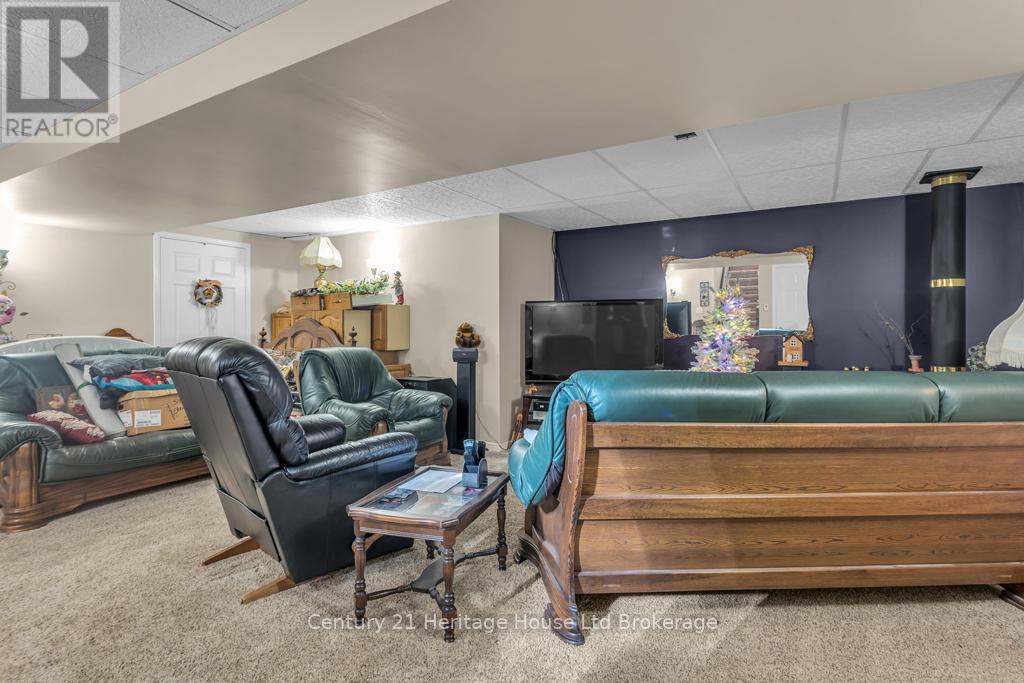 24 Barker Street, Tillsonburg, Ontario  N4G 1E5 - Photo 13 - X12575438