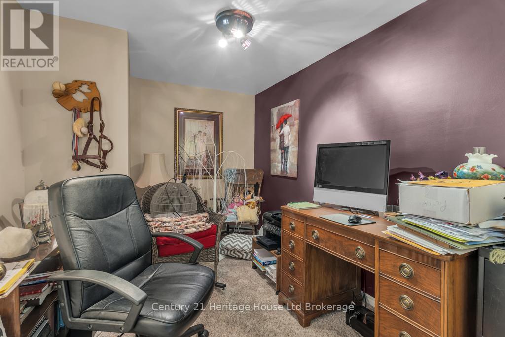 24 Barker Street, Tillsonburg, Ontario  N4G 1E5 - Photo 16 - X12575438