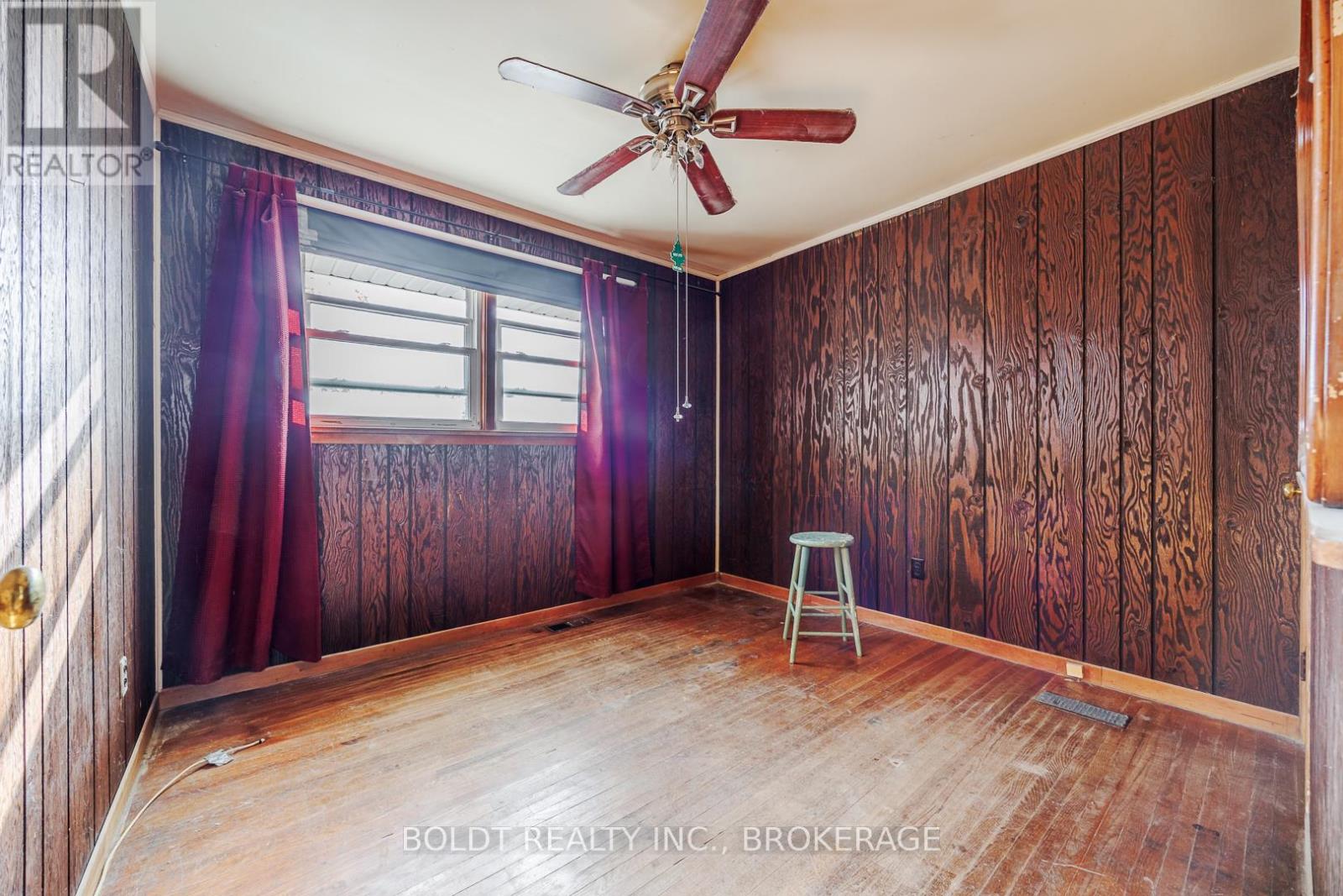 35 Burness Drive, St. Catharines, Ontario  L2P 1J4 - Photo 8 - X12575446