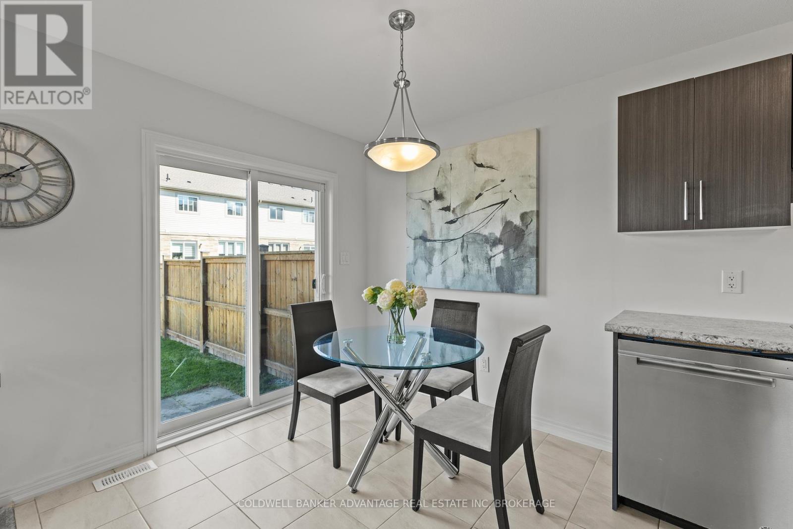 222 Heron Street, Welland, Ontario  L3C 0G7 - Photo 9 - X12575552