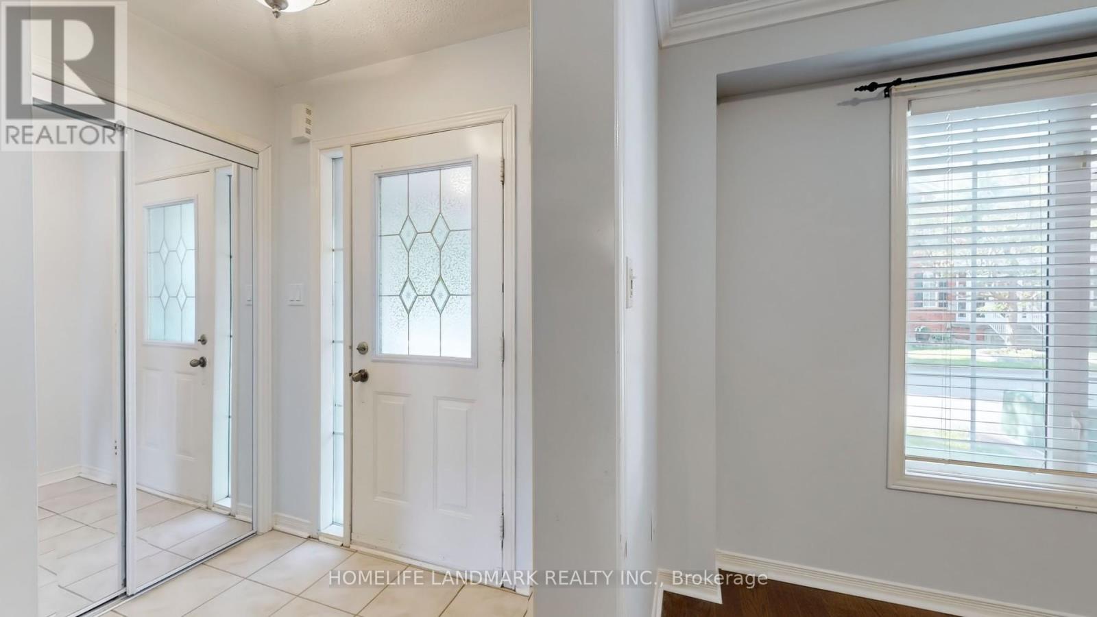 60 Cariglia Trail, Markham, Ontario  L3R 4W8 - Photo 15 - N12575348