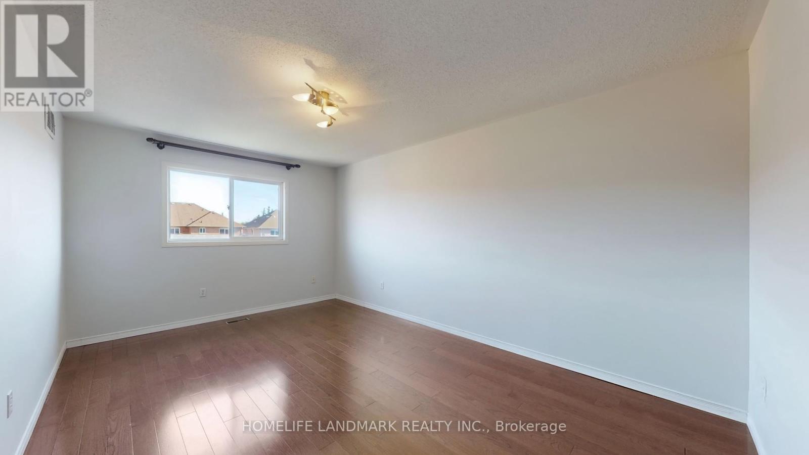 60 Cariglia Trail, Markham, Ontario  L3R 4W8 - Photo 19 - N12575348