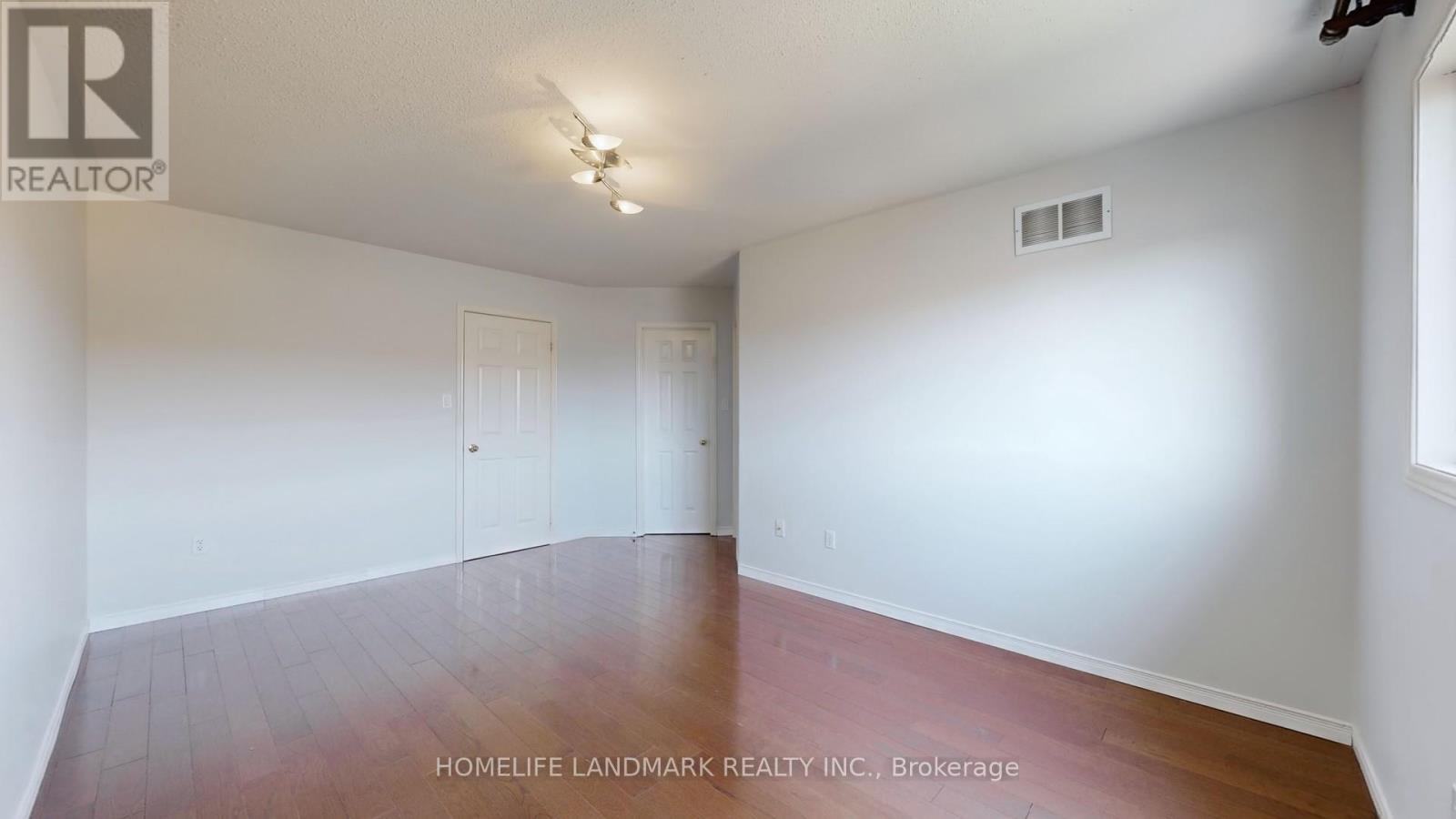 60 Cariglia Trail, Markham, Ontario  L3R 4W8 - Photo 20 - N12575348