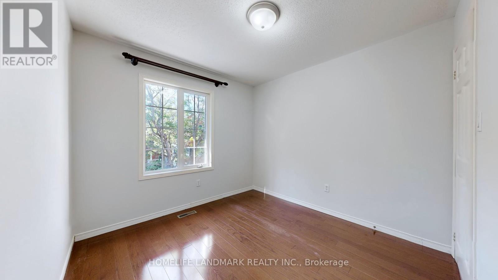 60 Cariglia Trail, Markham, Ontario  L3R 4W8 - Photo 22 - N12575348