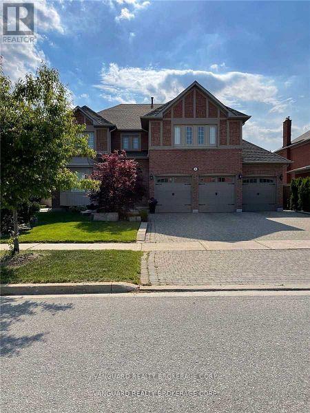 68 MELLINGS DRIVE, Vaughan, Ontario