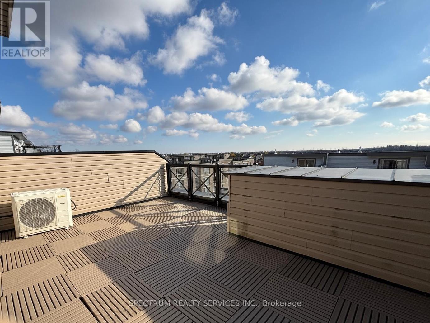 524 - 30 Dunsheath Way, Markham, Ontario  L6B 1N3 - Photo 12 - N12575380