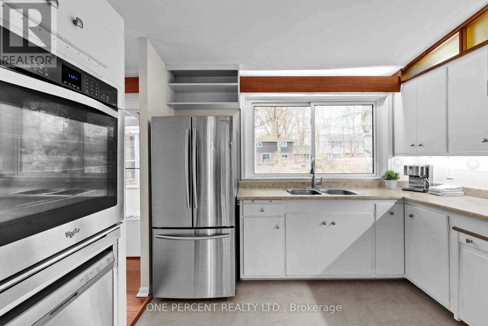 193 Lawrence Avenue, Orillia, Ontario  L3V 5M2 - Photo 18 - S12575370