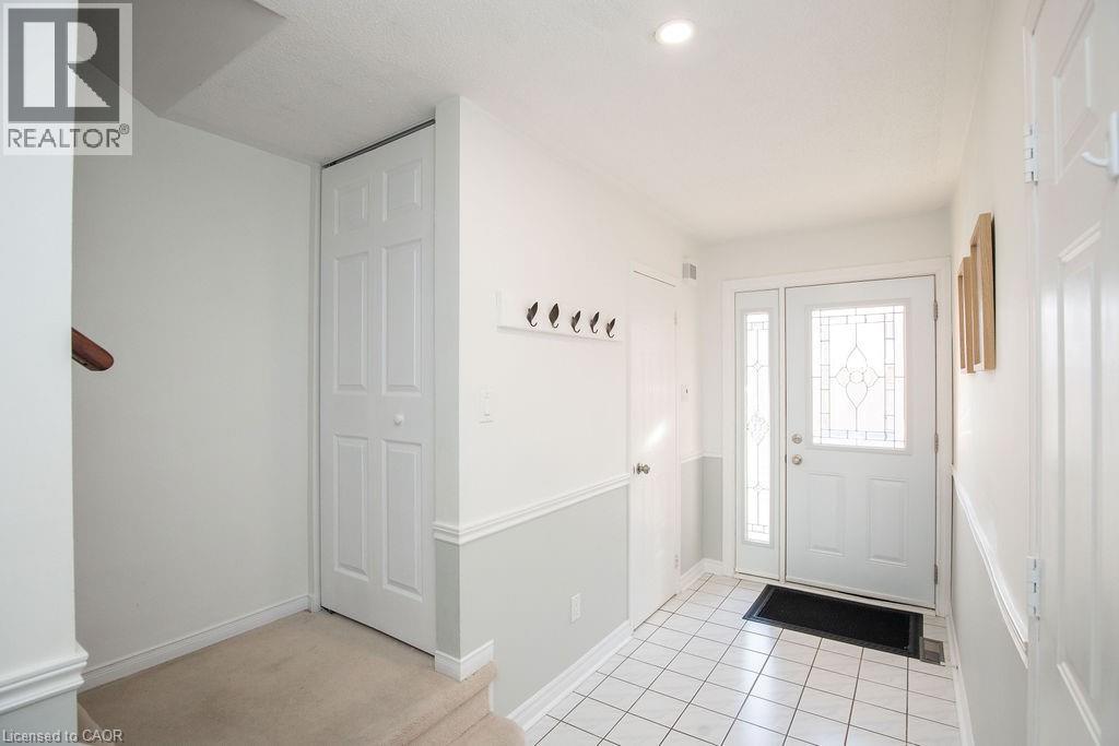 2350 Grand Ravine Drive Unit# 12, Oakville, Ontario  L6H 6E2 - Photo 4 - 40790433