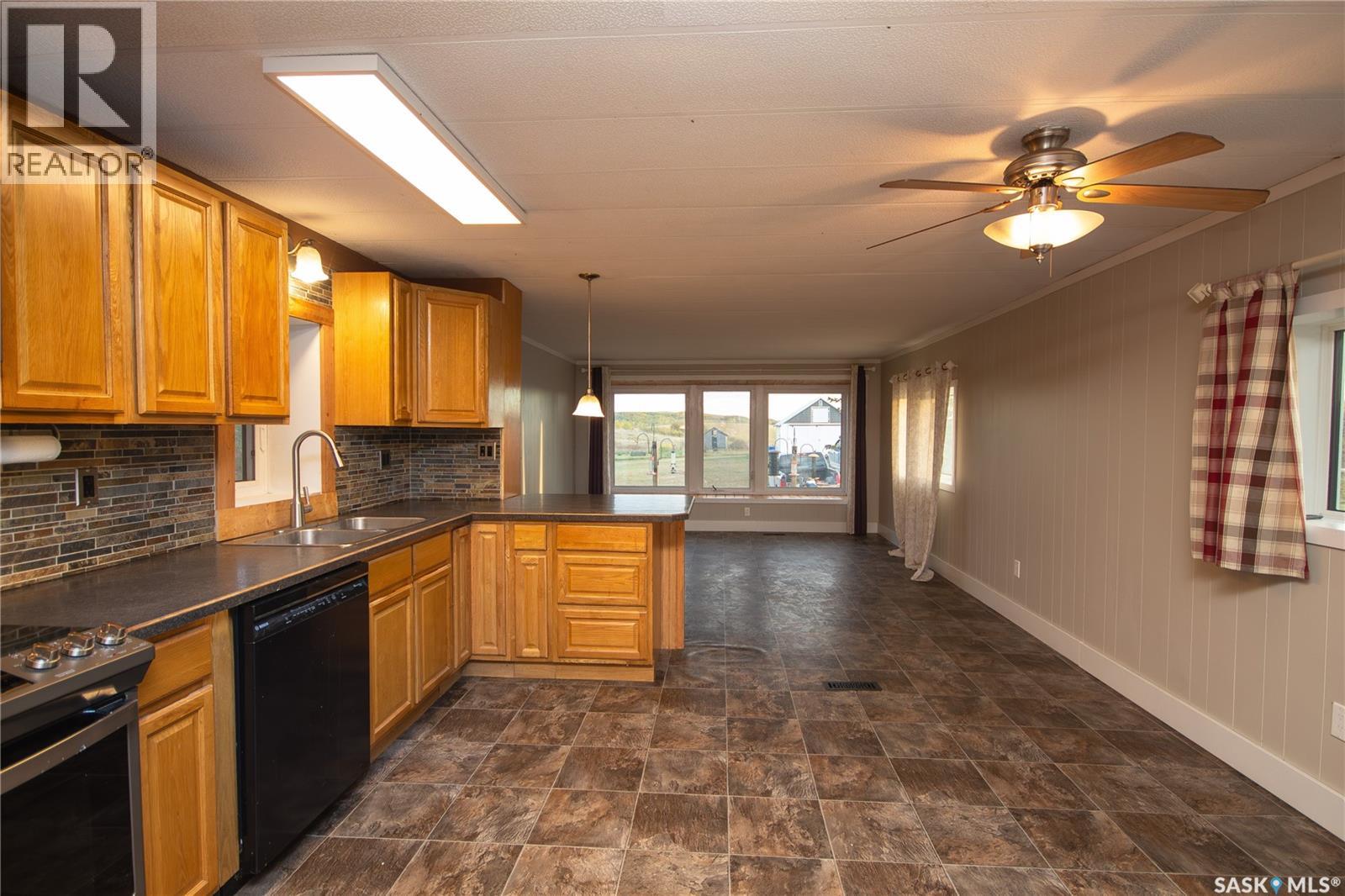 Douglas Acreage, Douglas Rm No. 436, Saskatchewan  S0M 2V0 - Photo 6 - SK019777