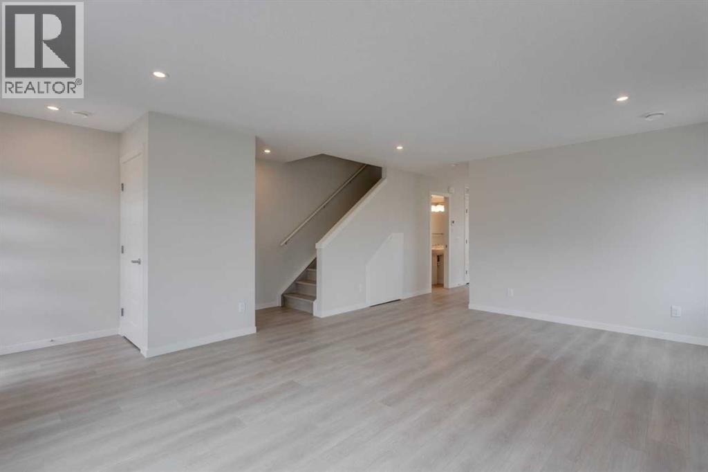215, 40 Livingston Parade Ne, Calgary, Alberta  T4B 3P6 - Photo 10 - A2255341