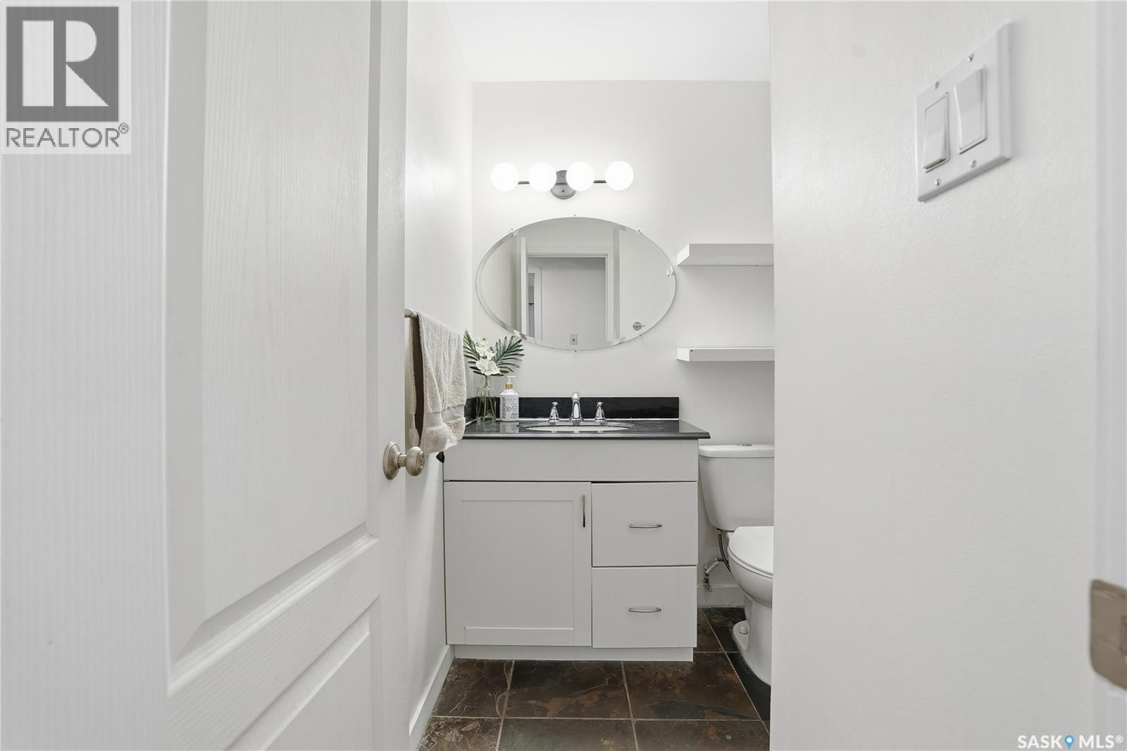 13 833 B Avenue N, Saskatoon, Saskatchewan  S7L 1E5 - Photo 25 - SK021455