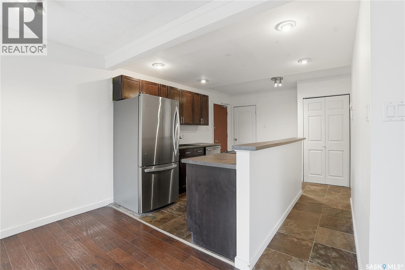 13 833 B Avenue N, Saskatoon, Saskatchewan  S7L 1E5 - Photo 8 - SK021455