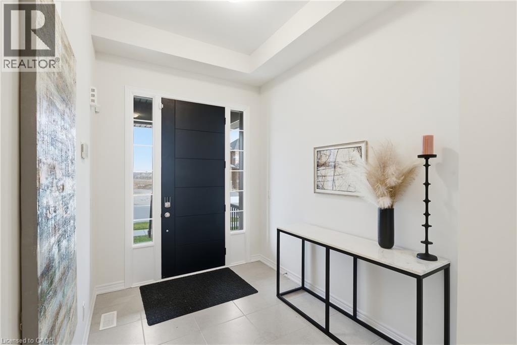 258 Histand Trail, Kitchener, Ontario  N2R 0T7 - Photo 4 - 40787590