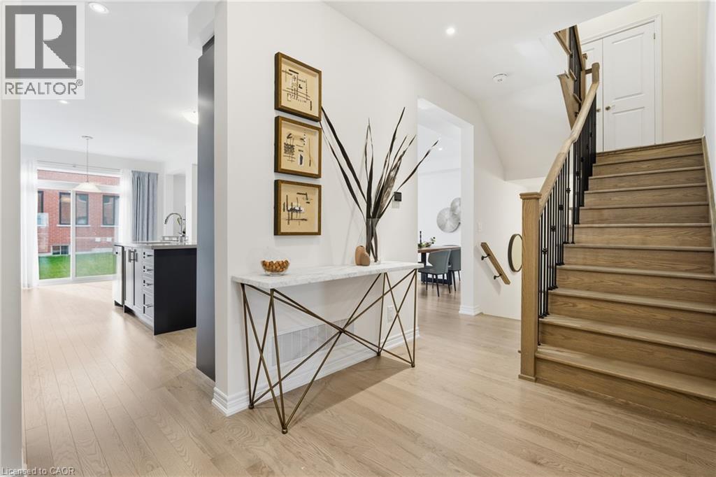 258 Histand Trail, Kitchener, Ontario  N2R 0T7 - Photo 5 - 40787590