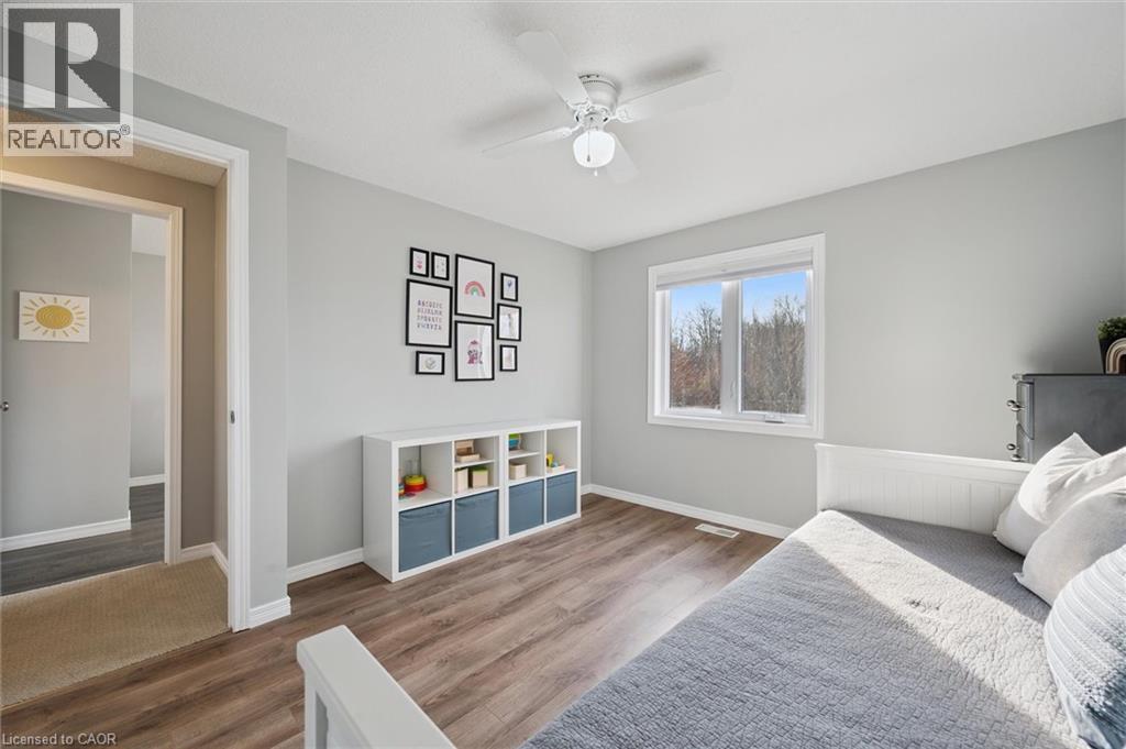 302 Highbrook Crescent, Kitchener, Ontario  N2E 3S6 - Photo 19 - 40790001