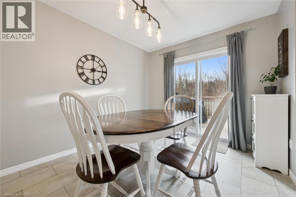 302 Highbrook Crescent, Kitchener, Ontario  N2E 3S6 - Photo 9 - 40790001