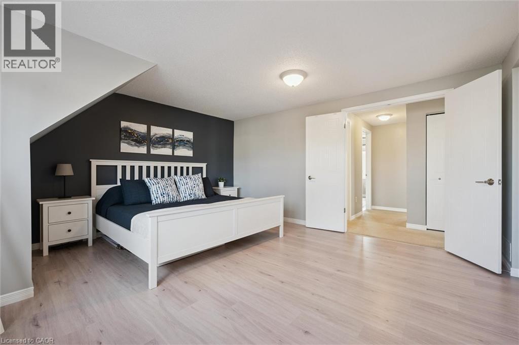 302 Highbrook Crescent, Kitchener, Ontario  N2E 3S6 - Photo 23 - 40790001