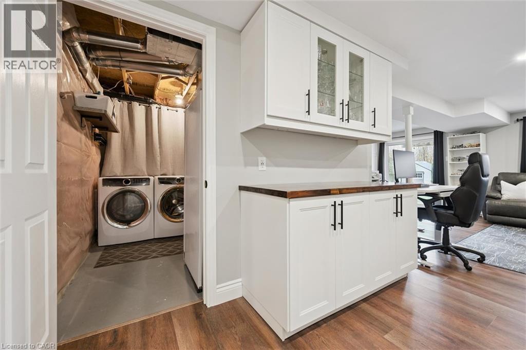 302 Highbrook Crescent, Kitchener, Ontario  N2E 3S6 - Photo 29 - 40790001