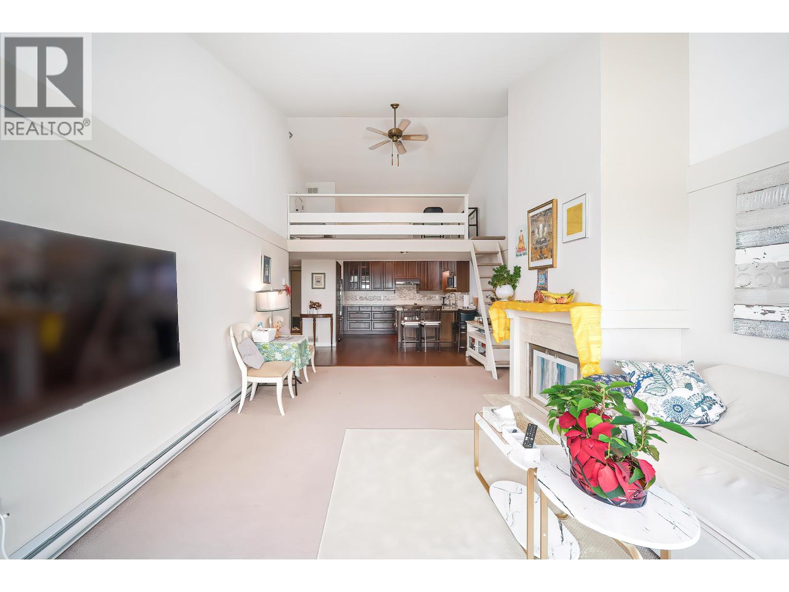 49 2202 Folkestone Way, West Vancouver, British Columbia  V7S 2X7 - Photo 8 - R3045136