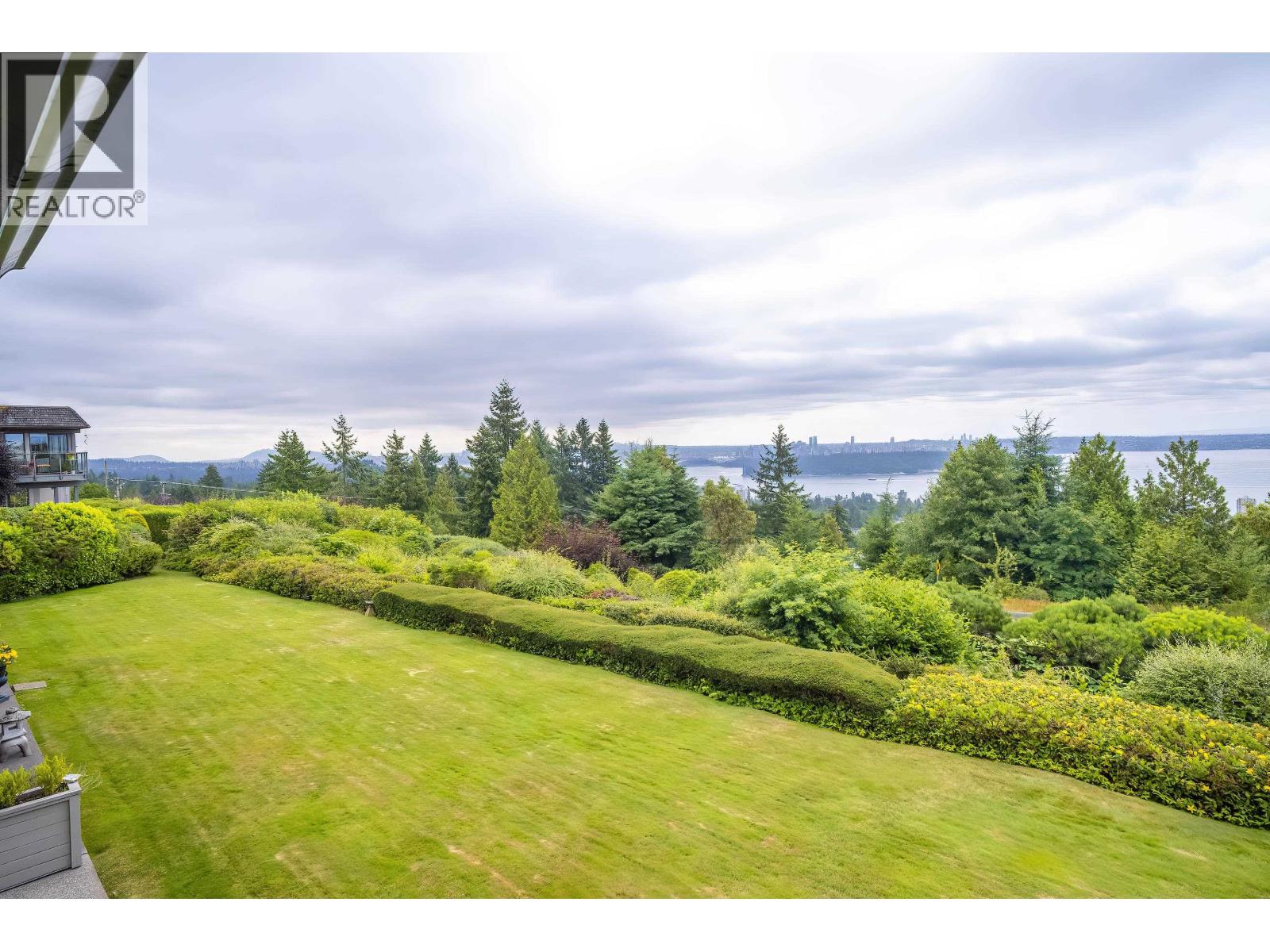 49 2202 Folkestone Way, West Vancouver, British Columbia  V7S 2X7 - Photo 26 - R3045136