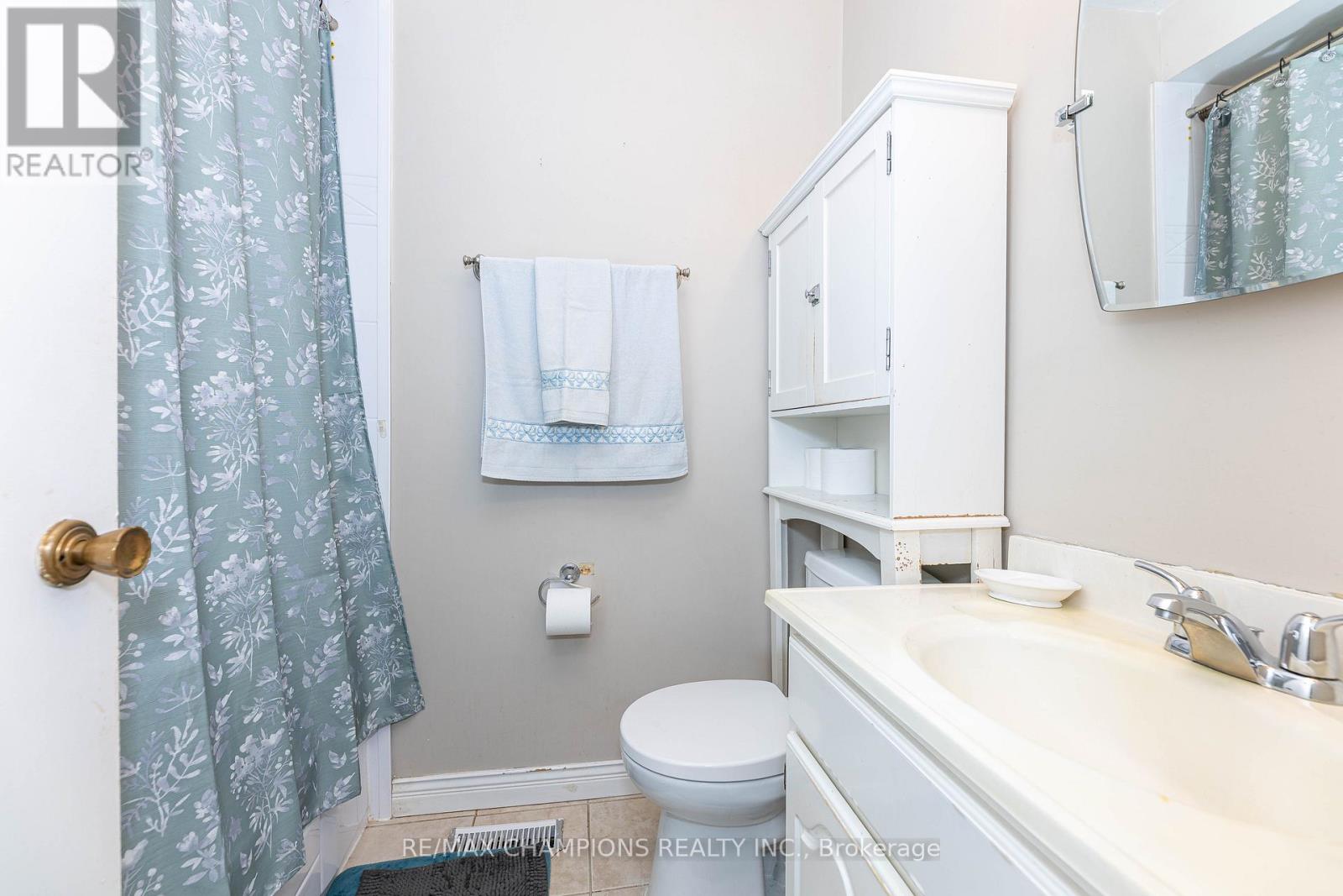 17 - 3525 Brandon Gate Drive, Mississauga, Ontario  L4T 3M3 - Photo 9 - W12575368