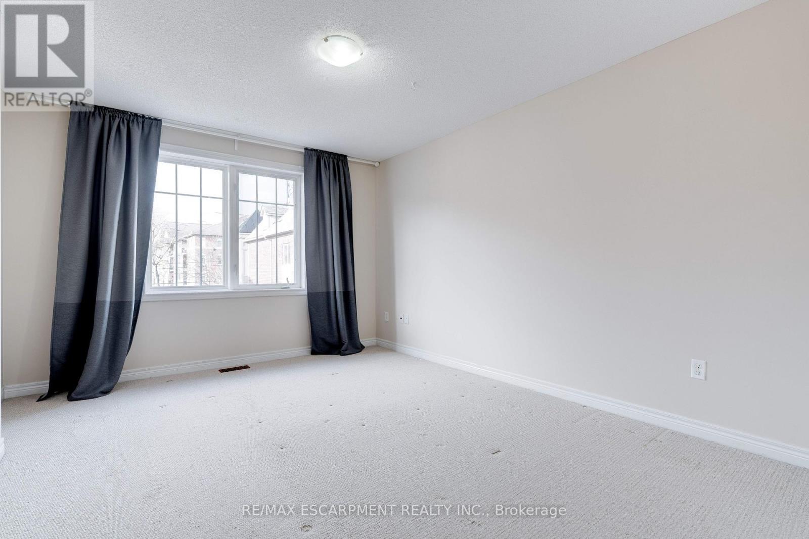 10 - 362 Plains Road E, Burlington, Ontario  L7T 0A4 - Photo 20 - W12575386