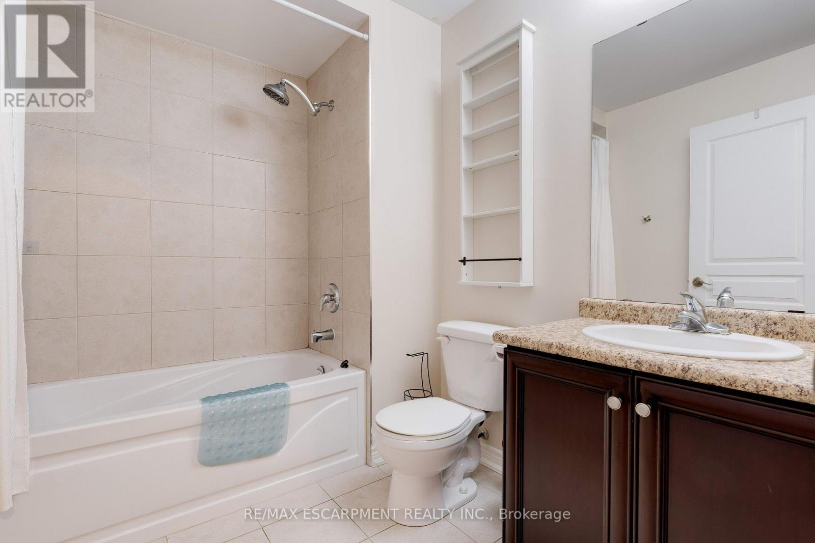 10 - 362 Plains Road E, Burlington, Ontario  L7T 0A4 - Photo 22 - W12575386