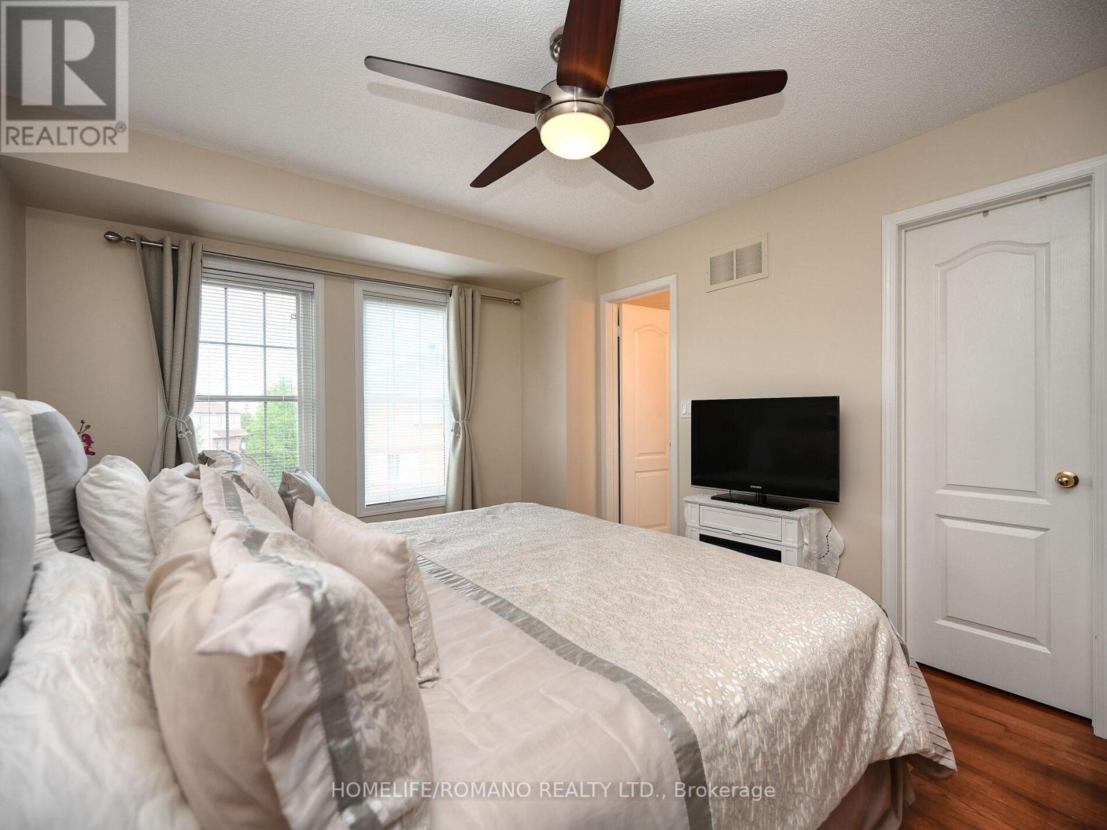 132 - 3030 Breakwater Court, Mississauga, Ontario  L5B 4N5 - Photo 32 - W12575392