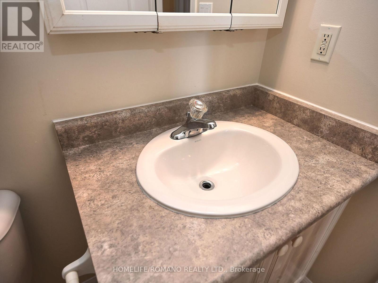 132 - 3030 Breakwater Court, Mississauga, Ontario  L5B 4N5 - Photo 44 - W12575392