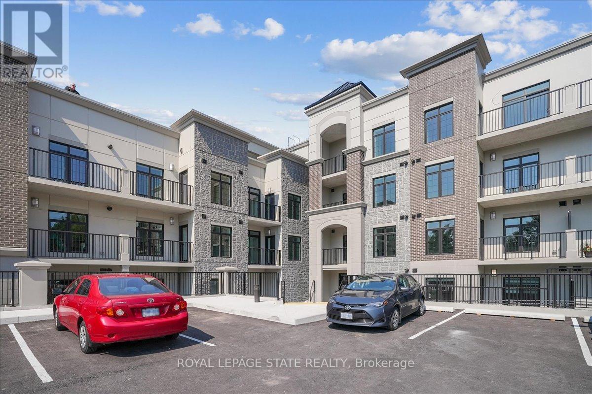 124 - 153 WILSON STREET W, Hamilton, Ontario