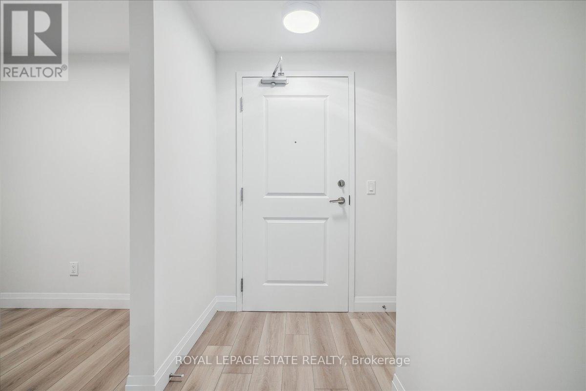 124 - 153 Wilson Street W, Hamilton, Ontario  L9G 1N4 - Photo 14 - X12575384