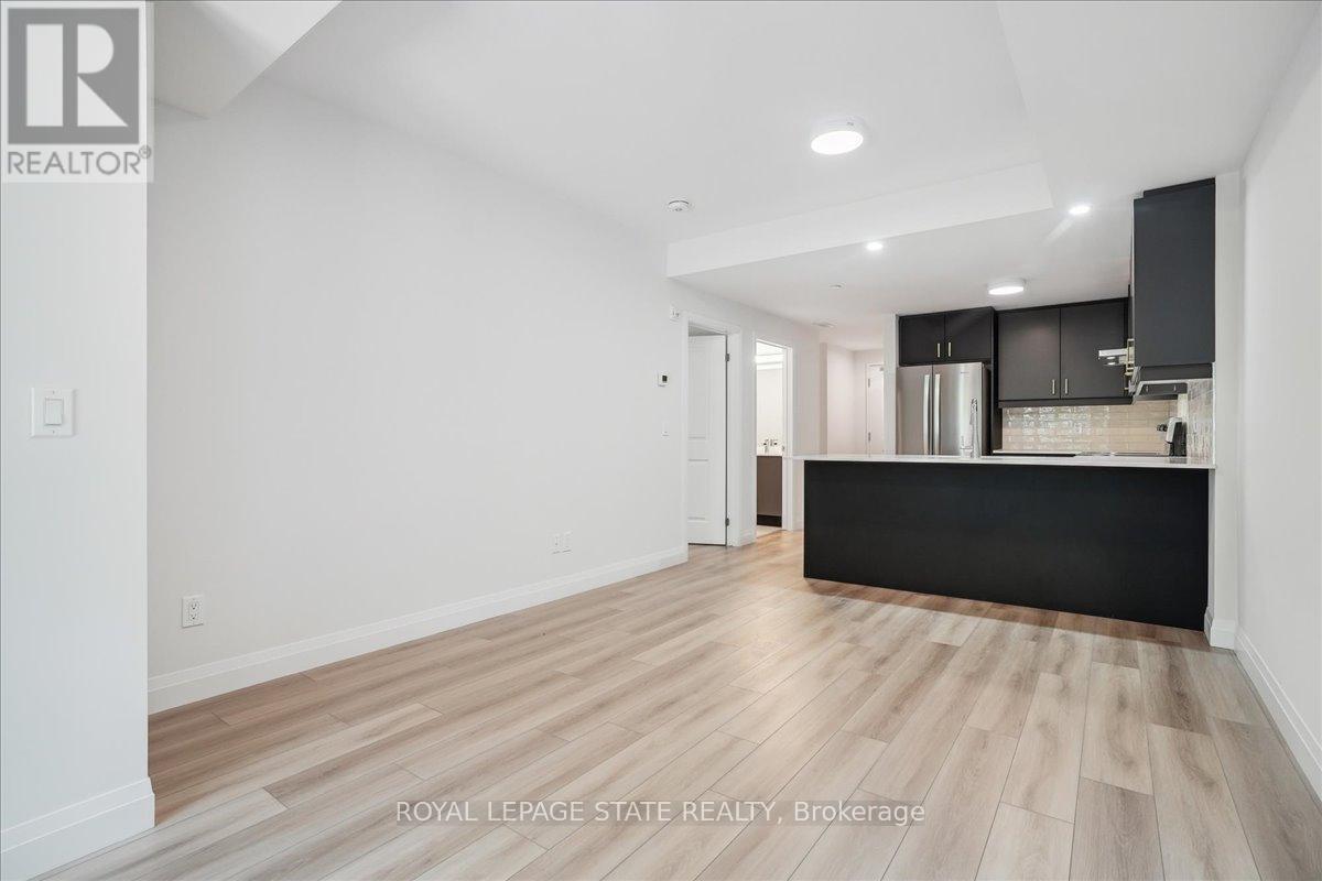 124 - 153 Wilson Street W, Hamilton, Ontario  L9G 1N4 - Photo 16 - X12575384