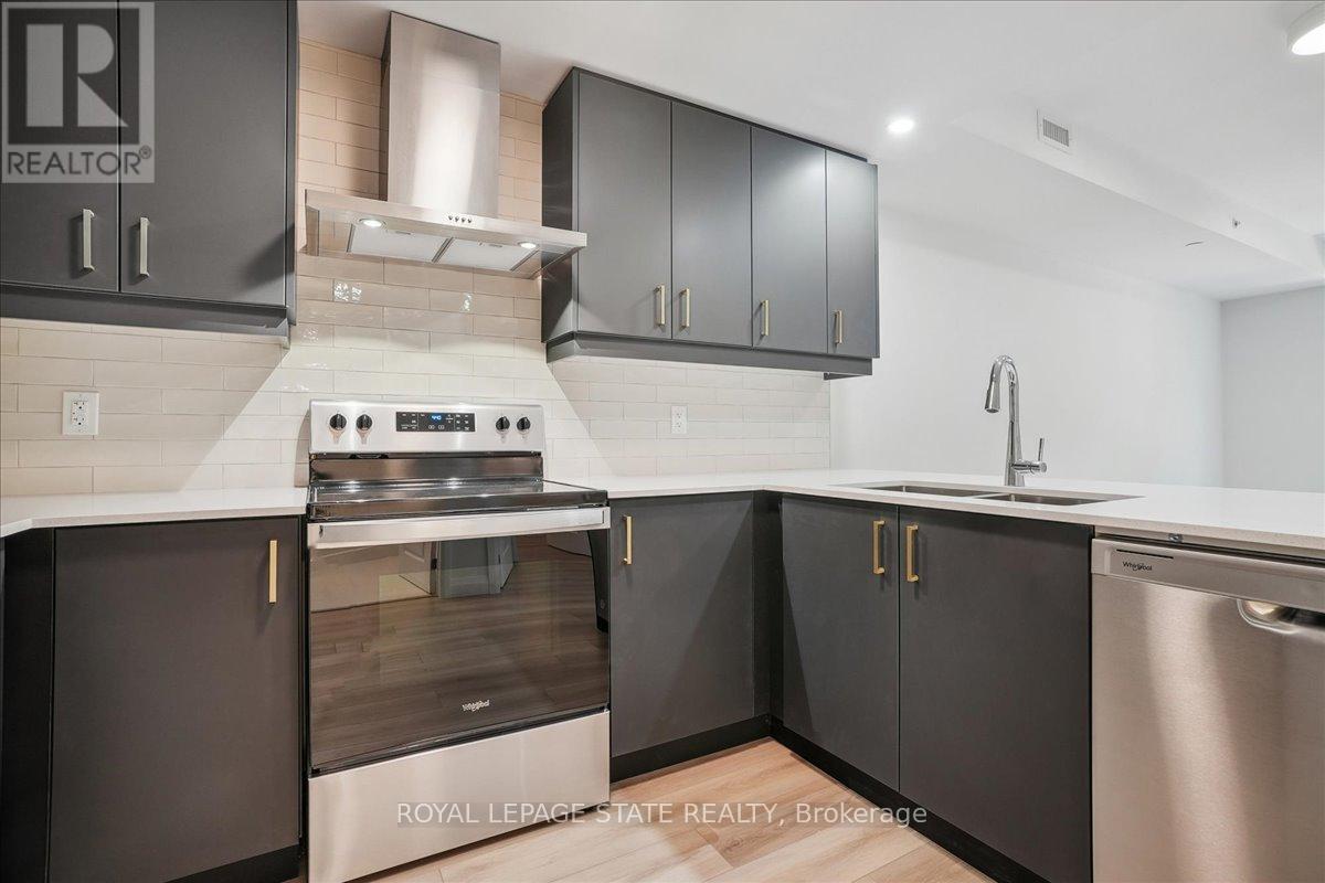 124 - 153 Wilson Street W, Hamilton, Ontario  L9G 1N4 - Photo 19 - X12575384