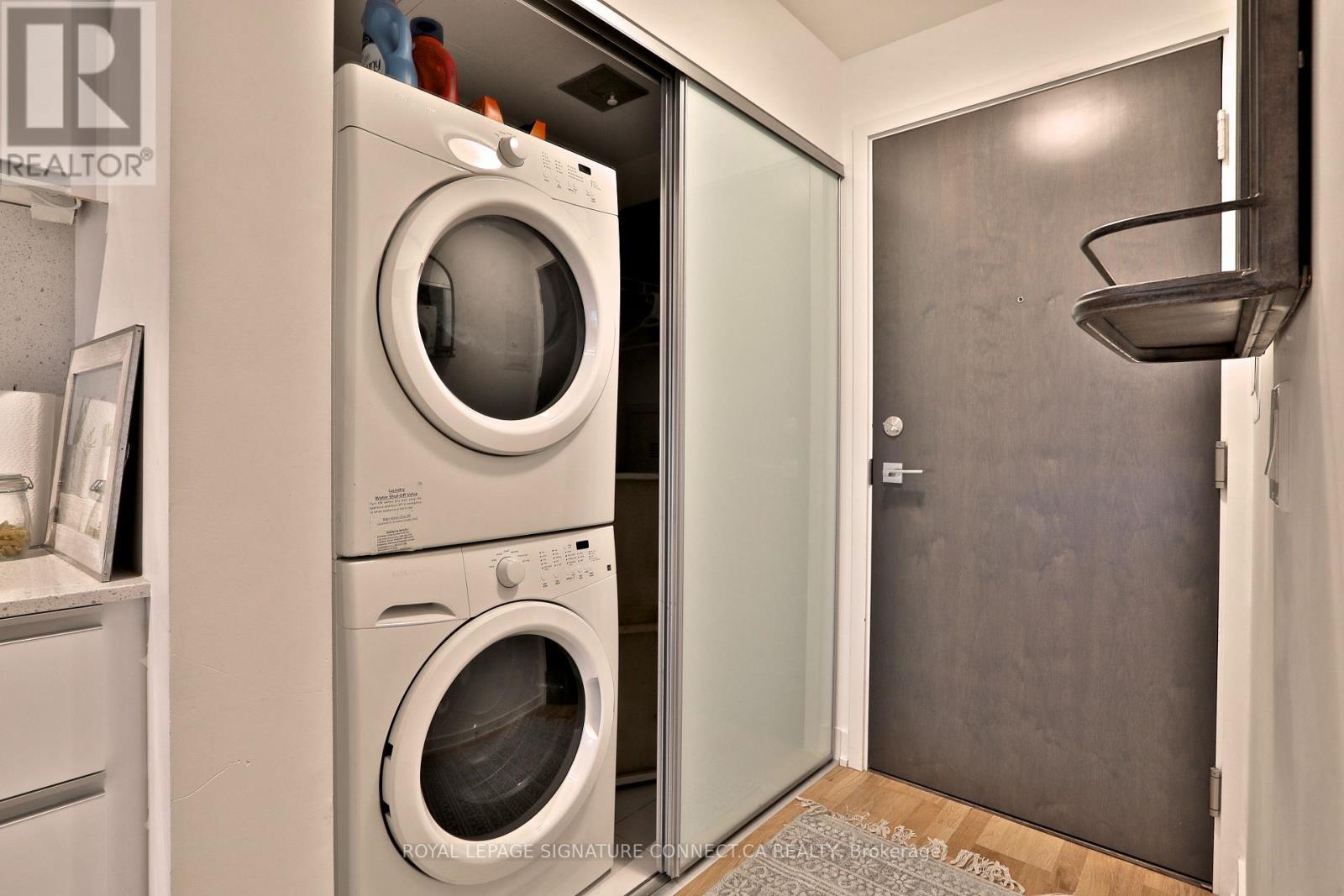 830 - 20 Minowan Miikan Lane, Toronto, Ontario  M6J 0E5 - Photo 18 - C12575456