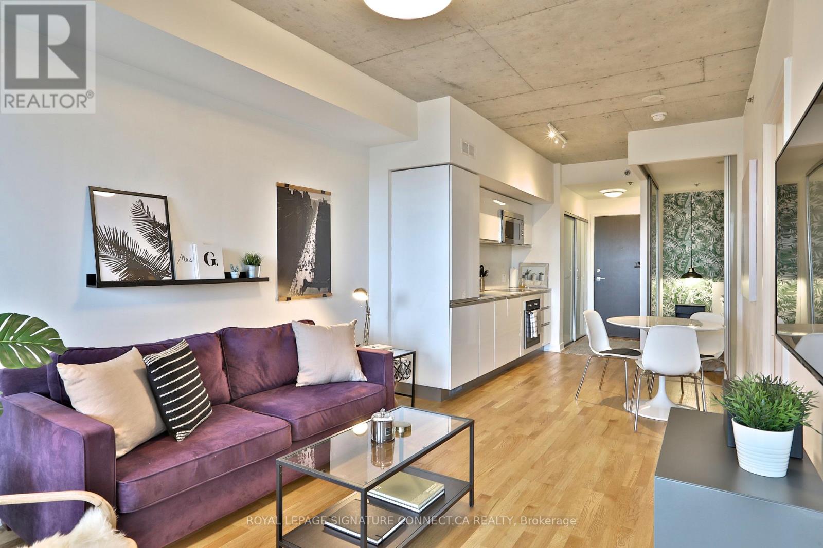 830 - 20 Minowan Miikan Lane, Toronto, Ontario  M6J 0E5 - Photo 8 - C12575456