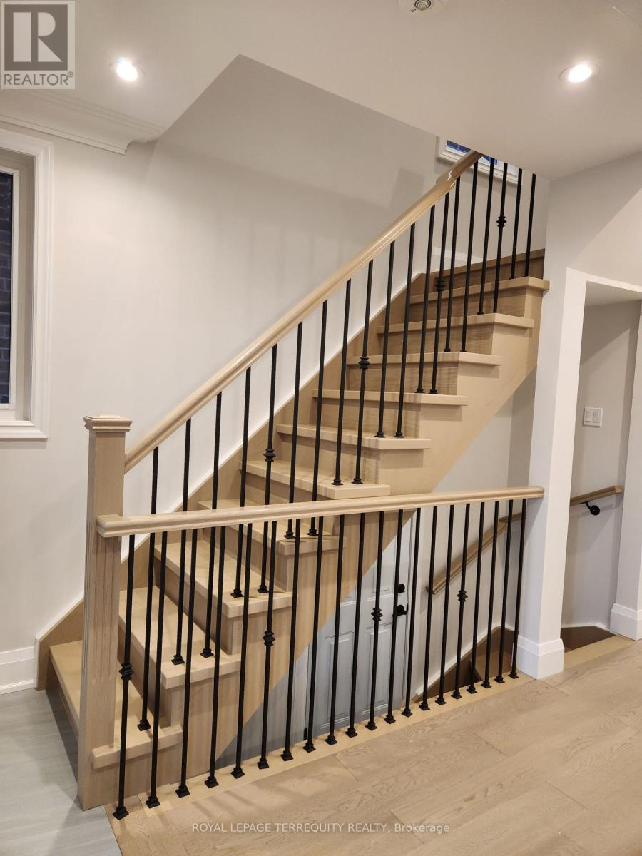 341 Lawrence Avenue W, Toronto, Ontario  M5M 1B6 - Photo 16 - C12575472